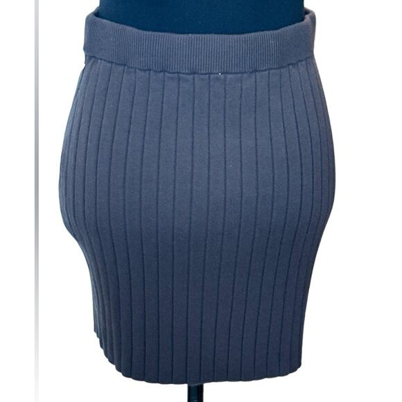 New ~ OPEN EDIT ~ Perfect VISCOSE fall  Sweater Skirt ~ Size M - Picture 4 of 6